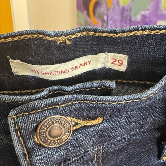 Levi's Women's 311 Shaping Skinny Mid Rise Tummy Slimming Jeans, Blue, Size 29 - Picture 3 of 9